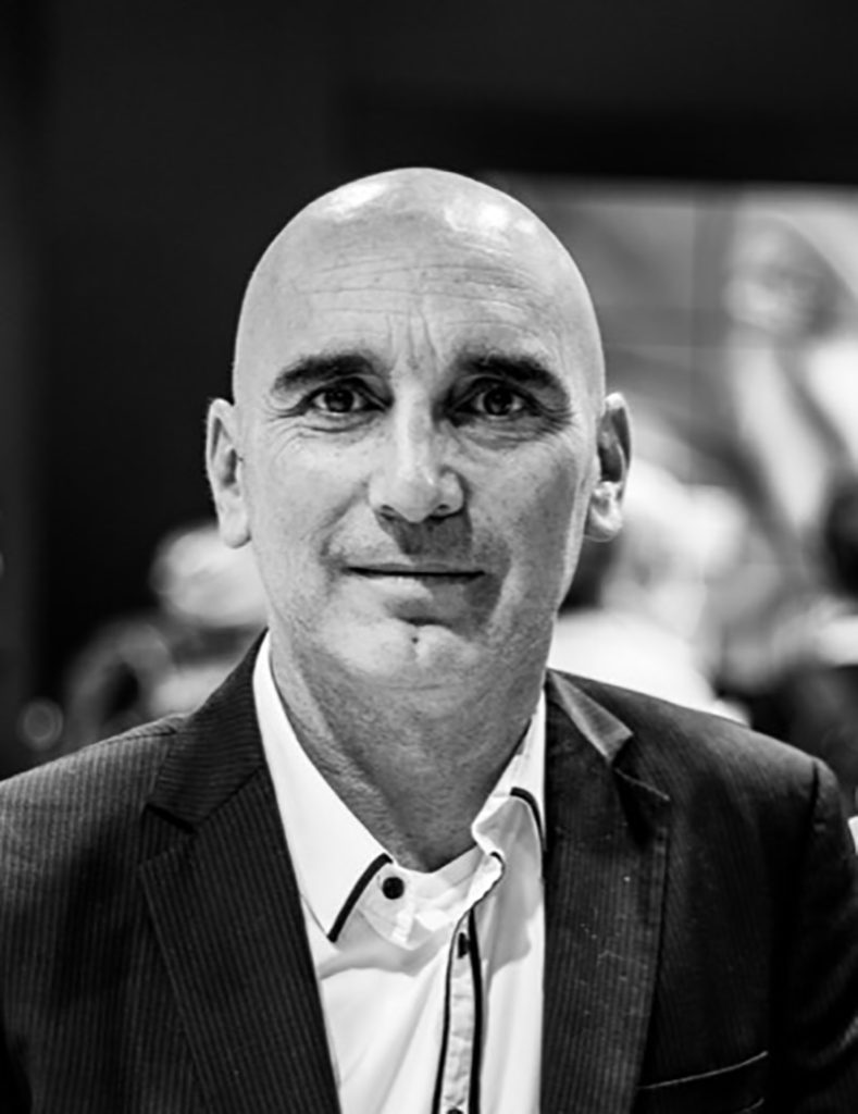 Irrigation in endodontics, new needle for better results with IrriFlex® by Prof. Franck Diemer